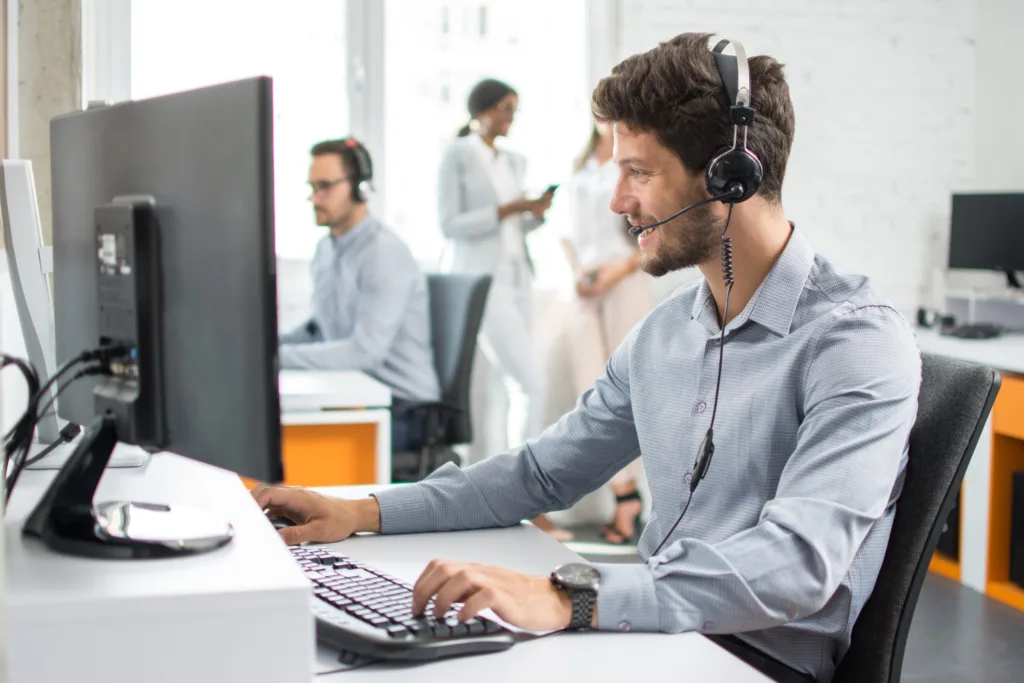 Why Business Needs a Technology Help Desk? 5 Big Reasons 1 Technology Help Desk